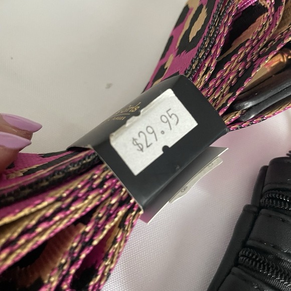 Save the Girls Clip & Go Crossbody Strap with Pouch Pink Animal Cheetah Black - Picture 4 of 12